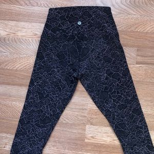 Lululemon align 28’ inch leggings size 4